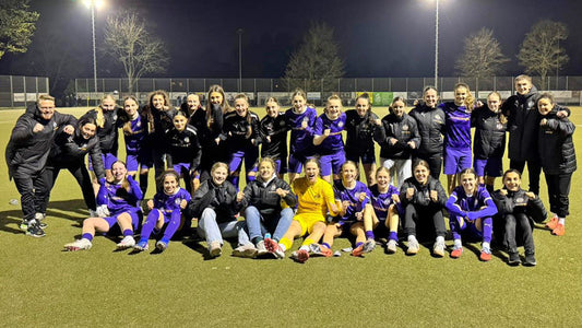 U19 gewinnt haushoch gegen Schalke