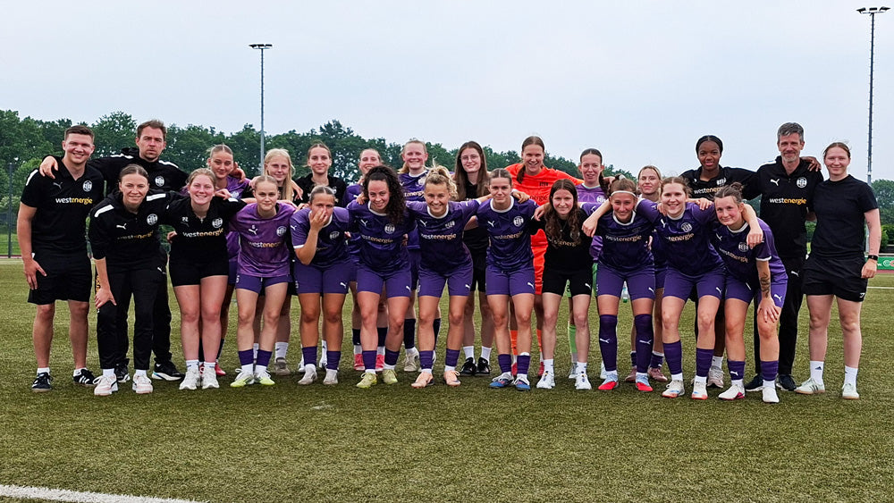 U21 siegt gegen unterzählige Moerserinnen