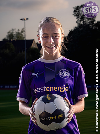 Esther Herrschaft